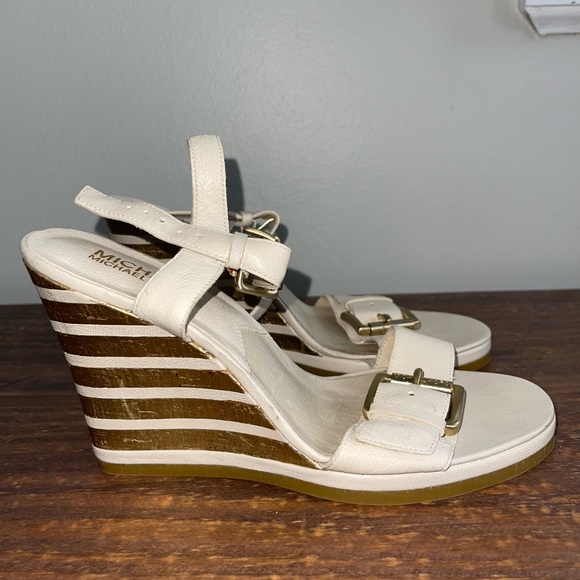 Michael Kors wedges - Picture 2 of 8